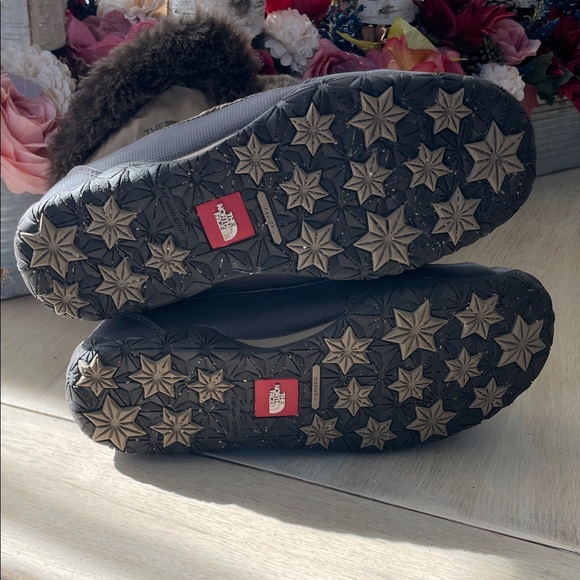 💙 The North Face Women's Goosedown Brown Winter Boots - Picture 7 of 8